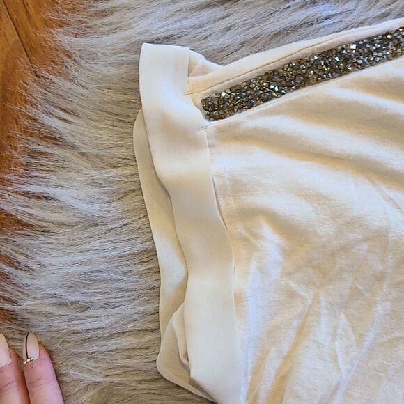 Juicy couture womens tan flowy tshirt with embellished detail on shoulders - Picture 3 of 7